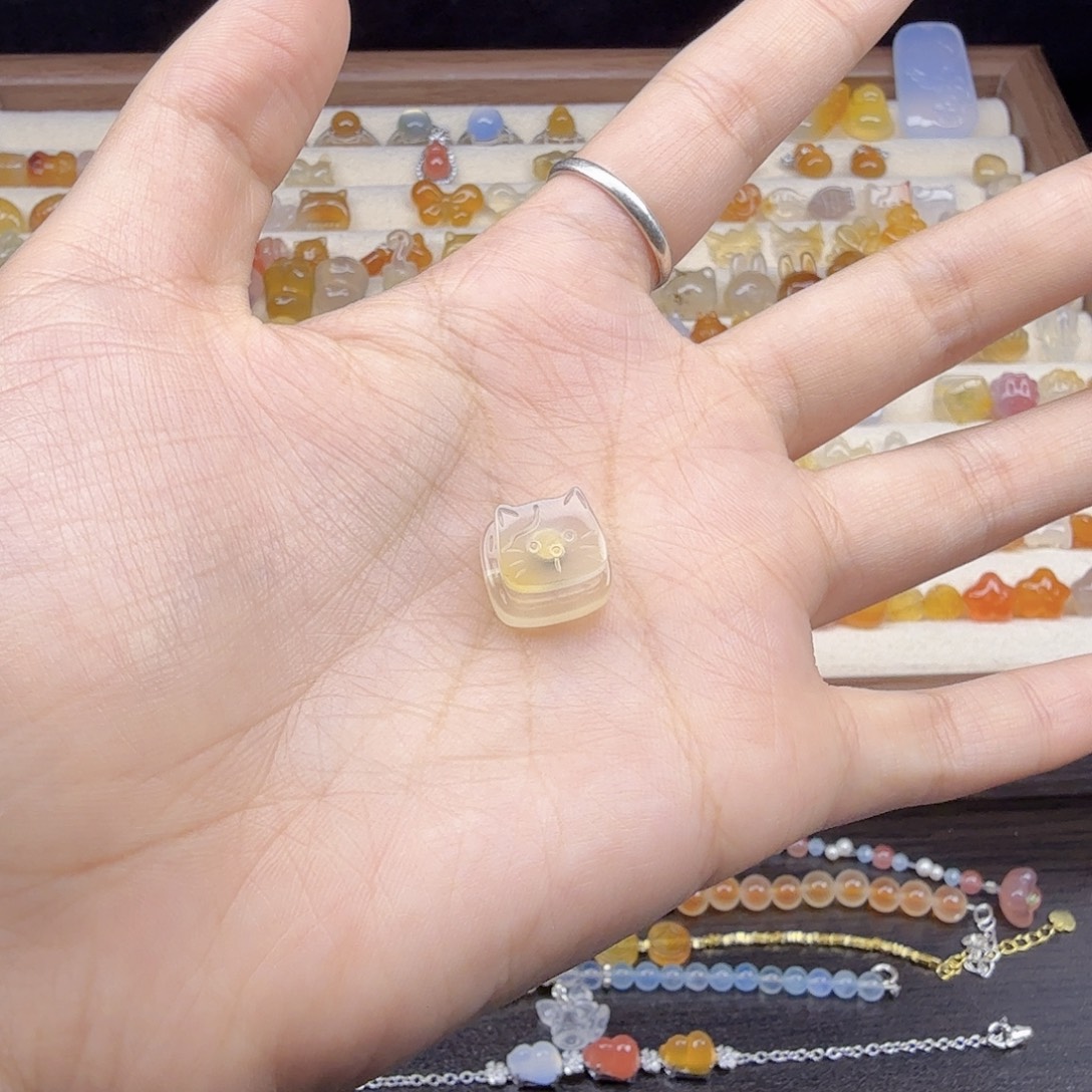 玛瑙/玉髓合金颈饰