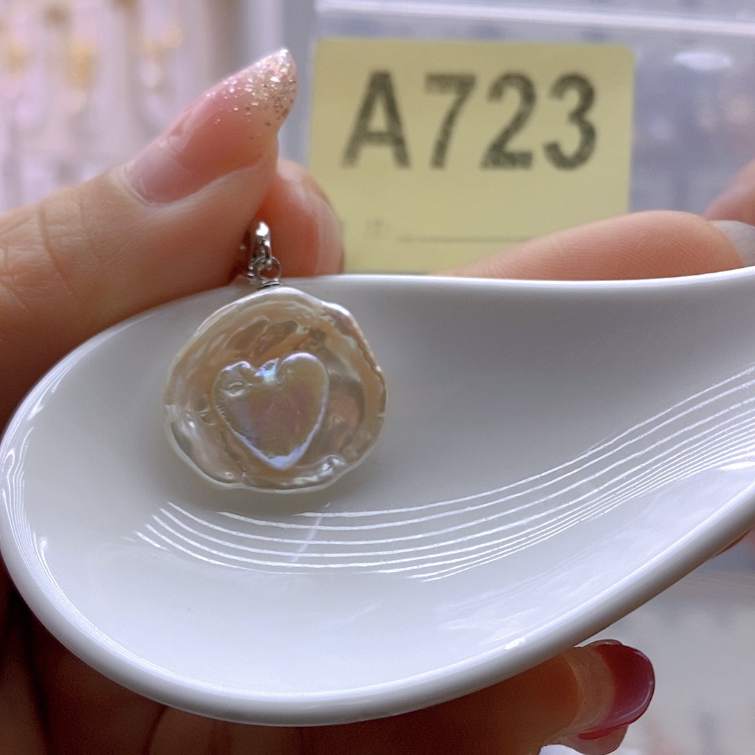 淡水珍珠颈饰未镶嵌