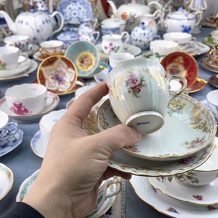 中古欧瓷雅致小房子