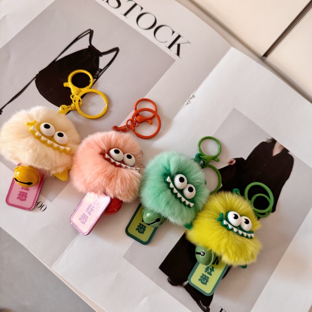 獭兔毛小社恐可爱钥匙扣ins毛绒公仔书包汽车挂饰情侣礼物女