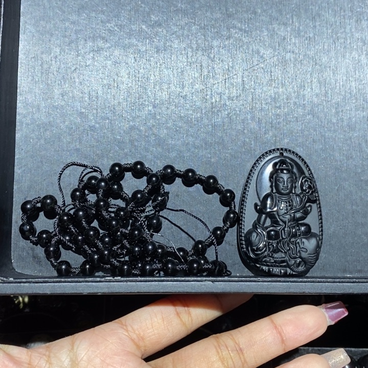 黑曜岩颈饰未镶嵌?***?