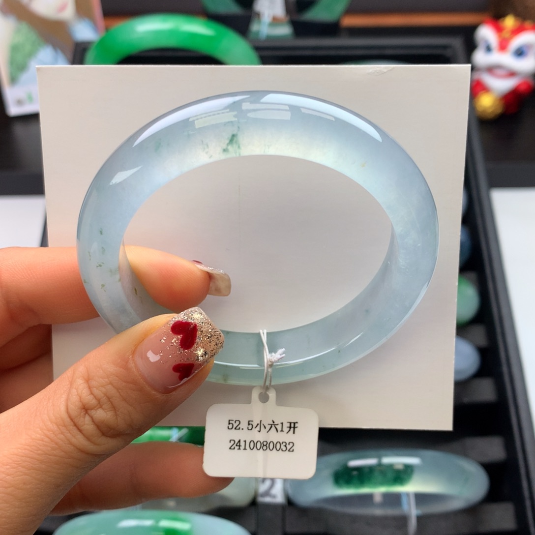 翡翠手镯未镶嵌52-53冰蓝水飘花正圈