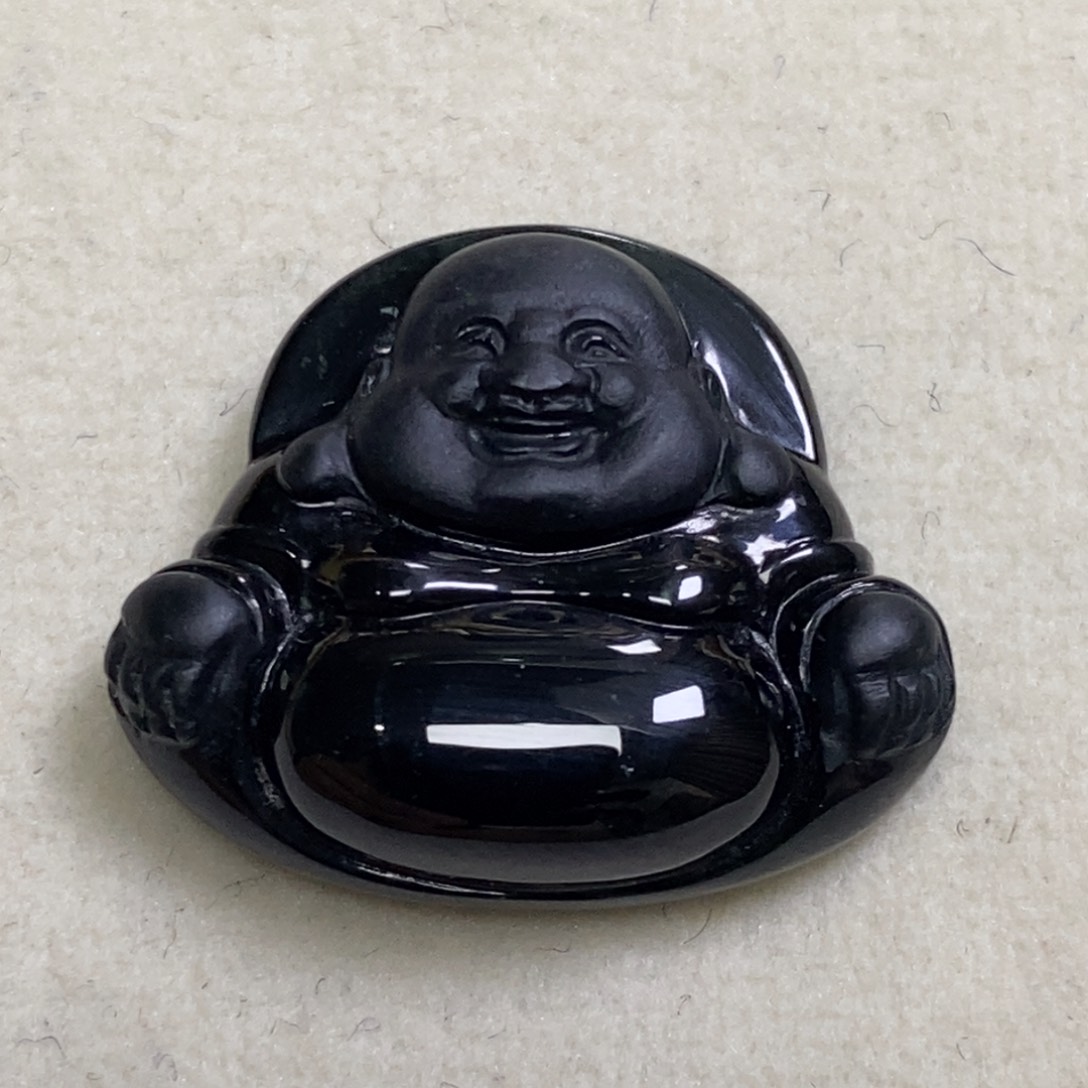 翡翠颈饰未镶嵌墨翠佛公