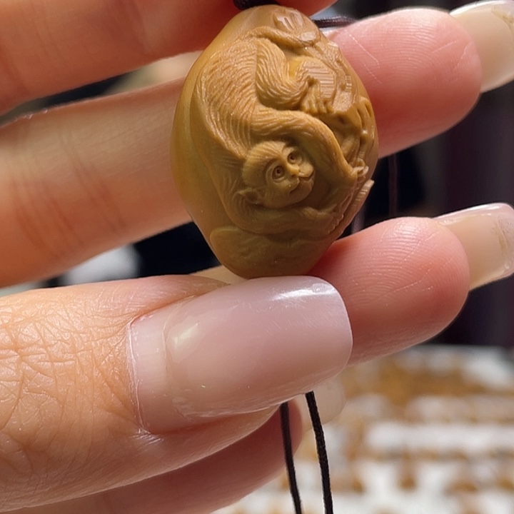 橄榄核吊坠橄榄核