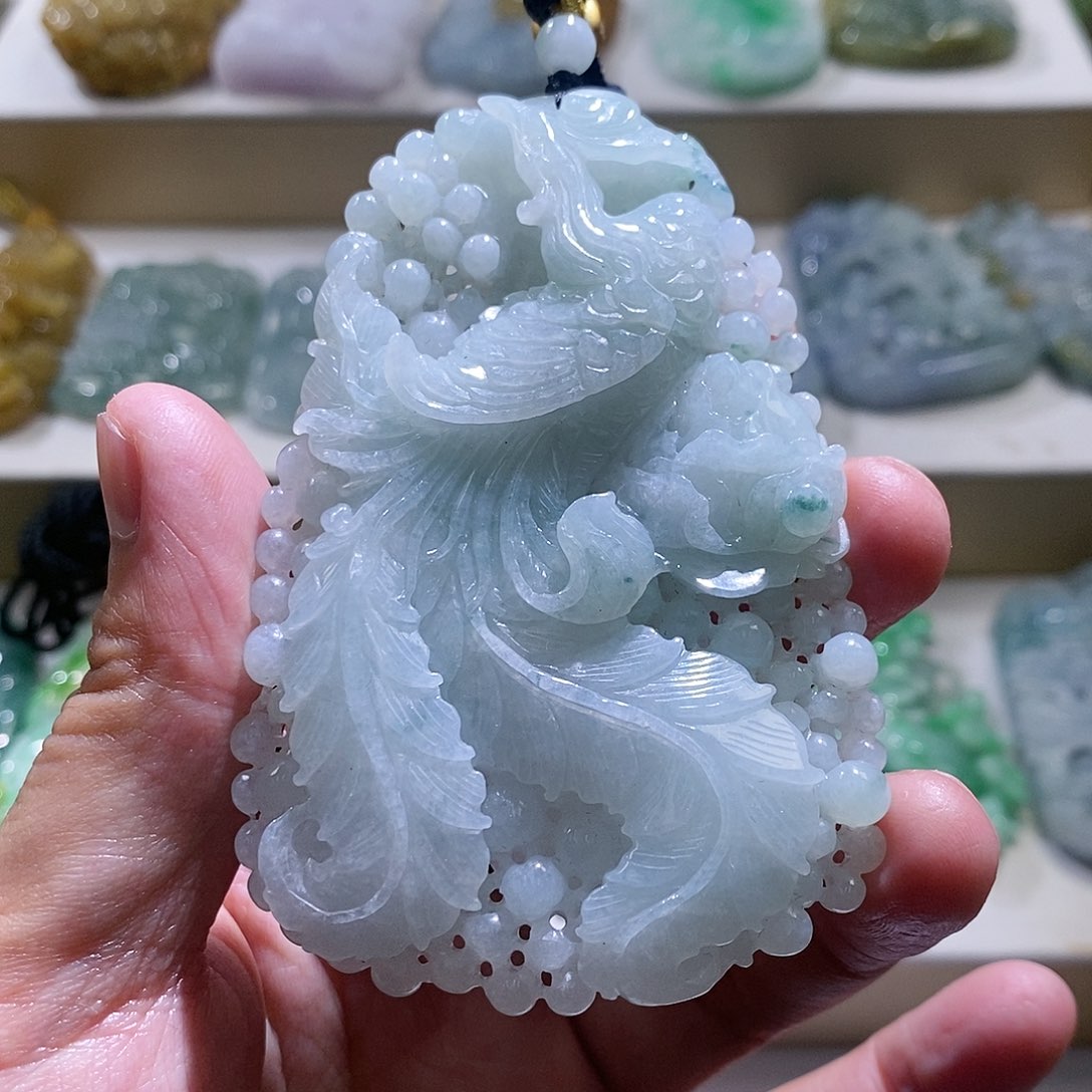 【闪购商品】翡翠颈饰未镶嵌凤凰