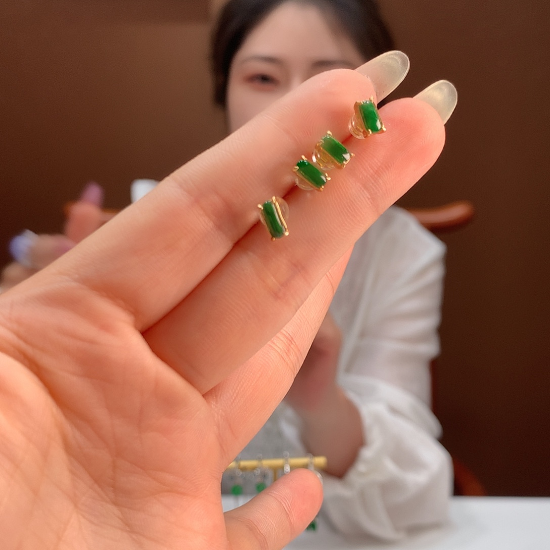 翡翠银S925镶嵌耳饰耳饰多样性发