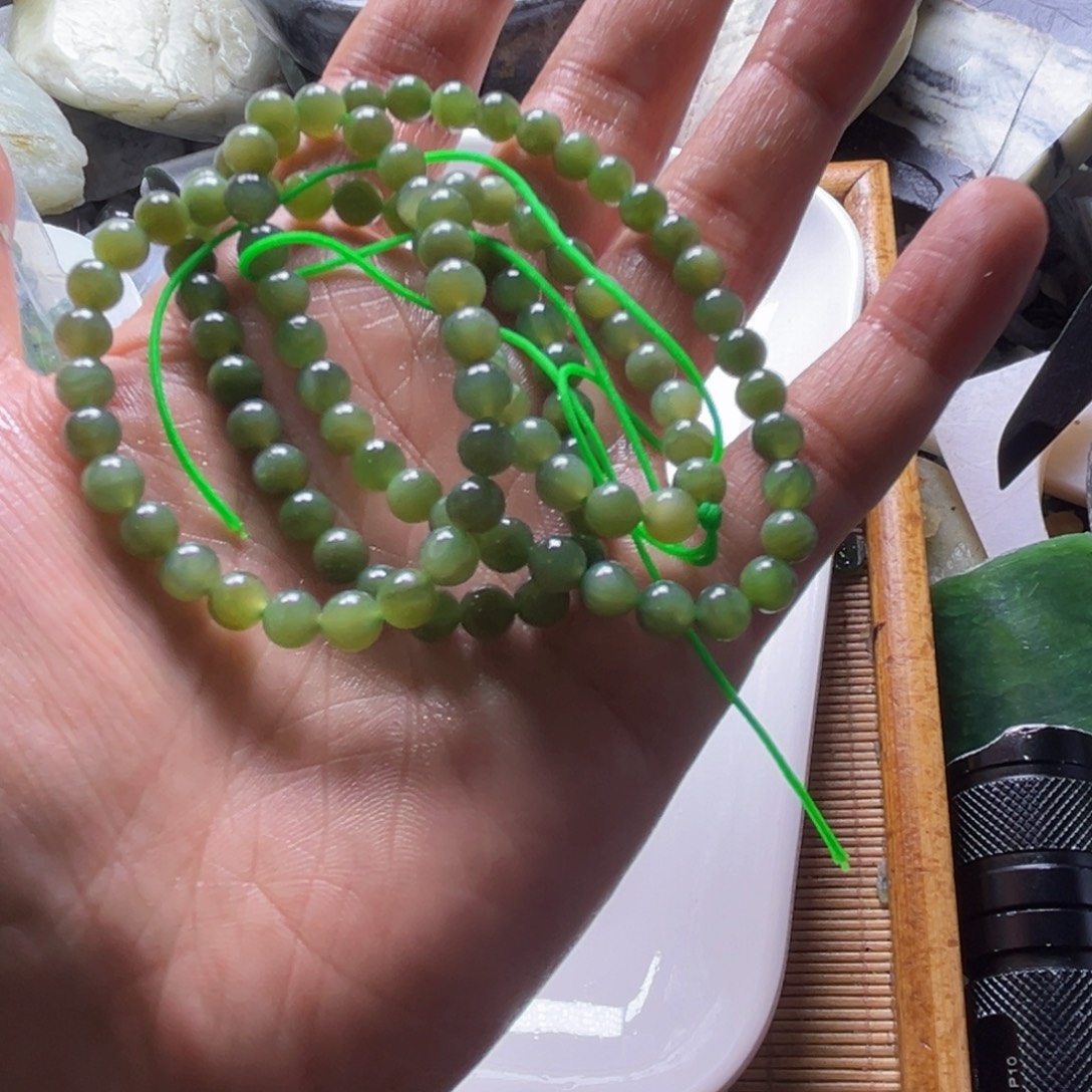 已***年和田玉（糖玉）未镶嵌挂件