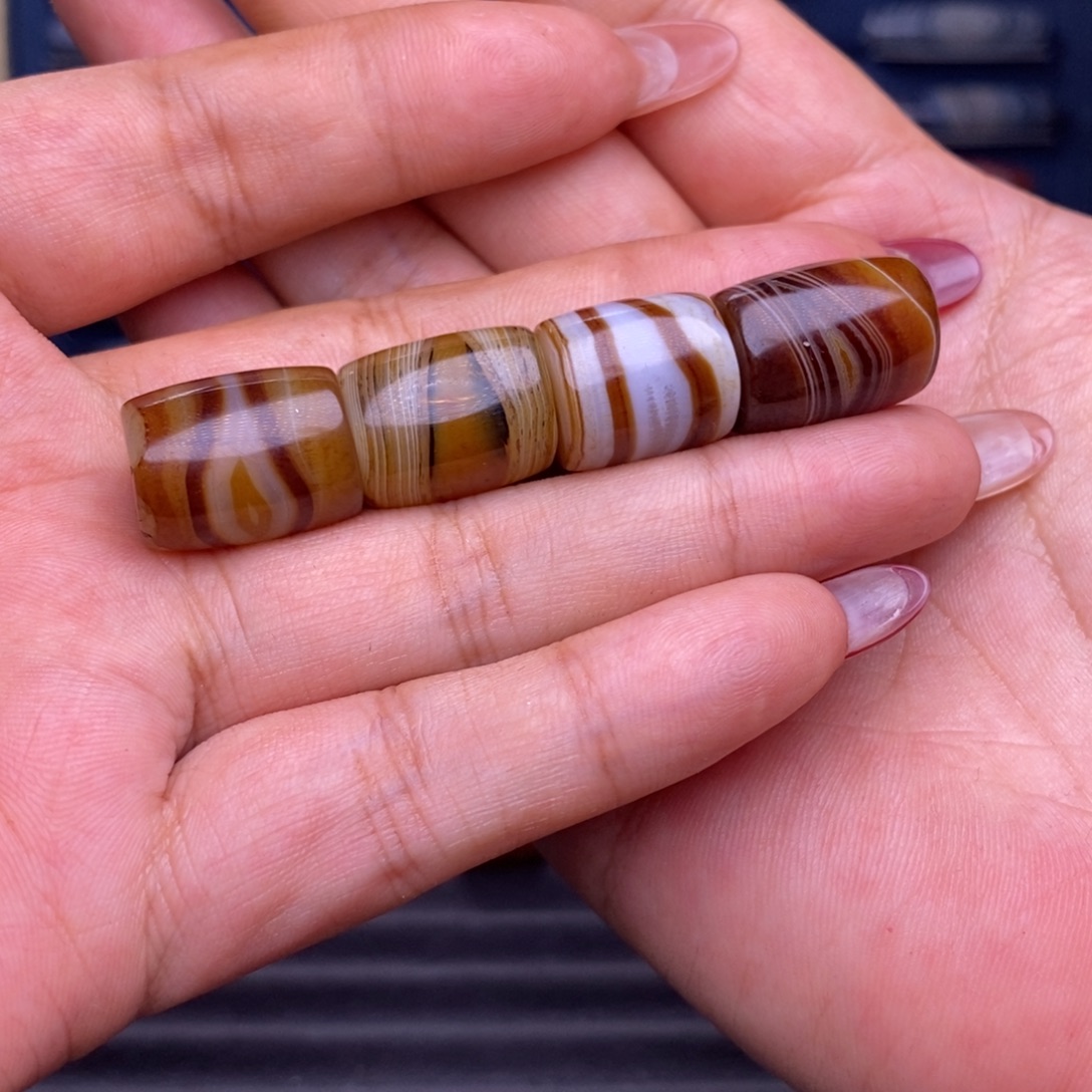 R***宝玛瑙/玉髓未镶嵌珠宝半成品