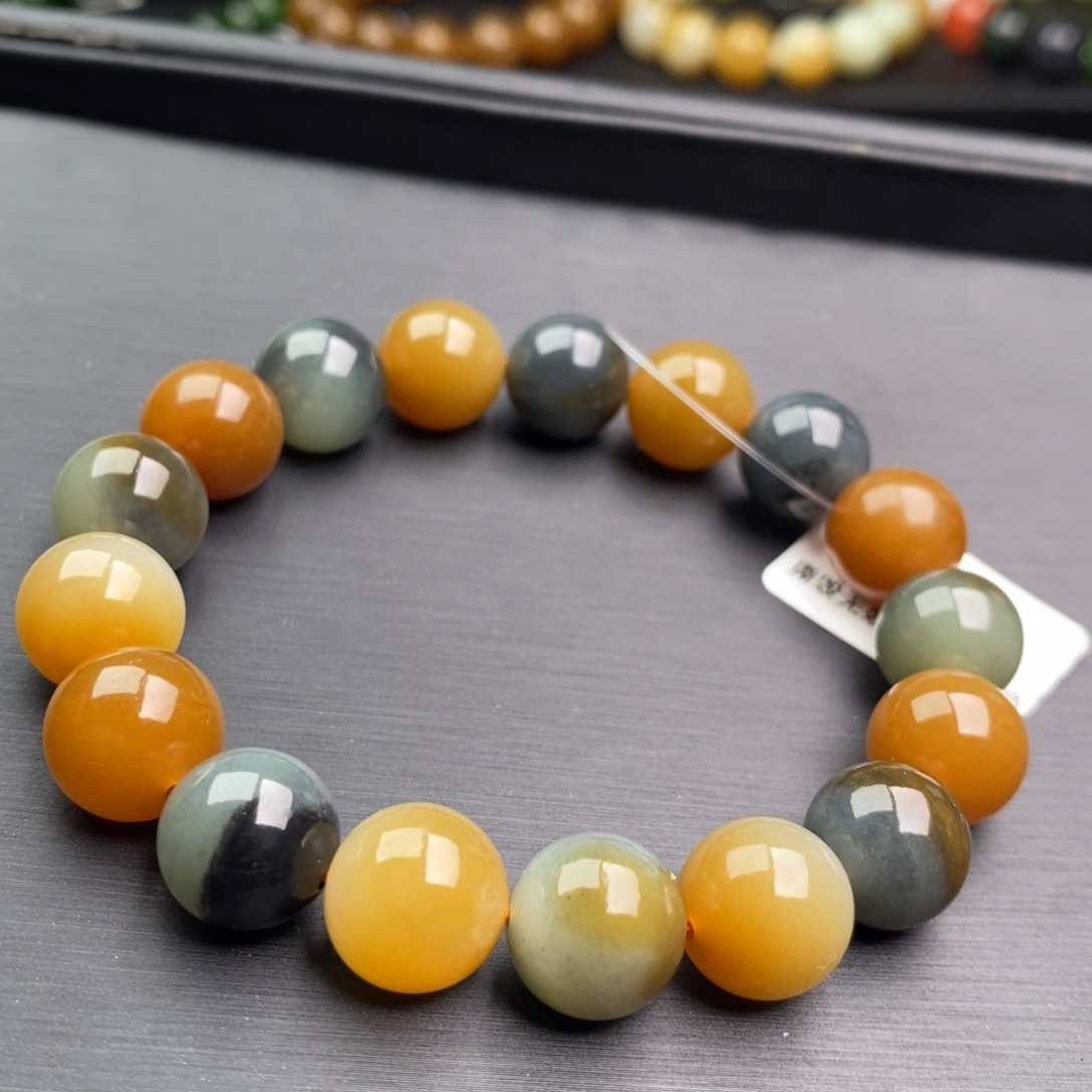 和田玉未镶嵌手串