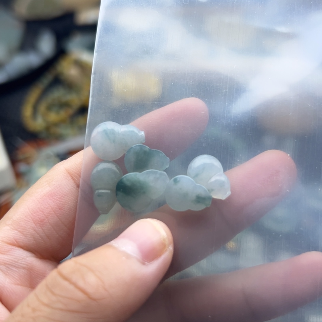 颈饰未镶嵌翡翠葫芦