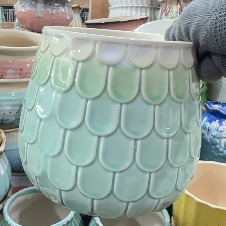 凑9块包邮，有孔，陶瓷花盆