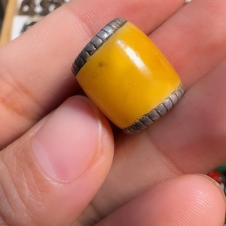 凌***志拍………………………………………………