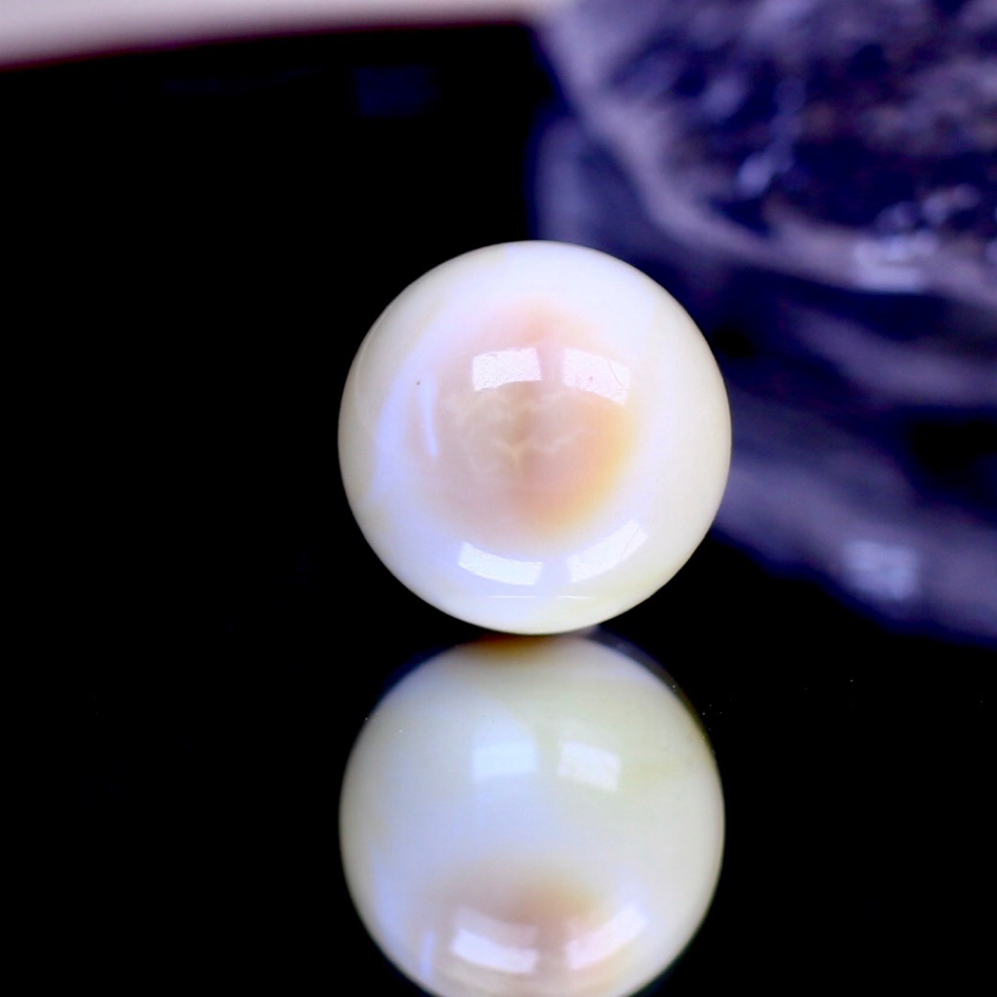 16mm奶油粉白圆珠，色系好像一颗小泡芙一样配串提色，多样性发其一