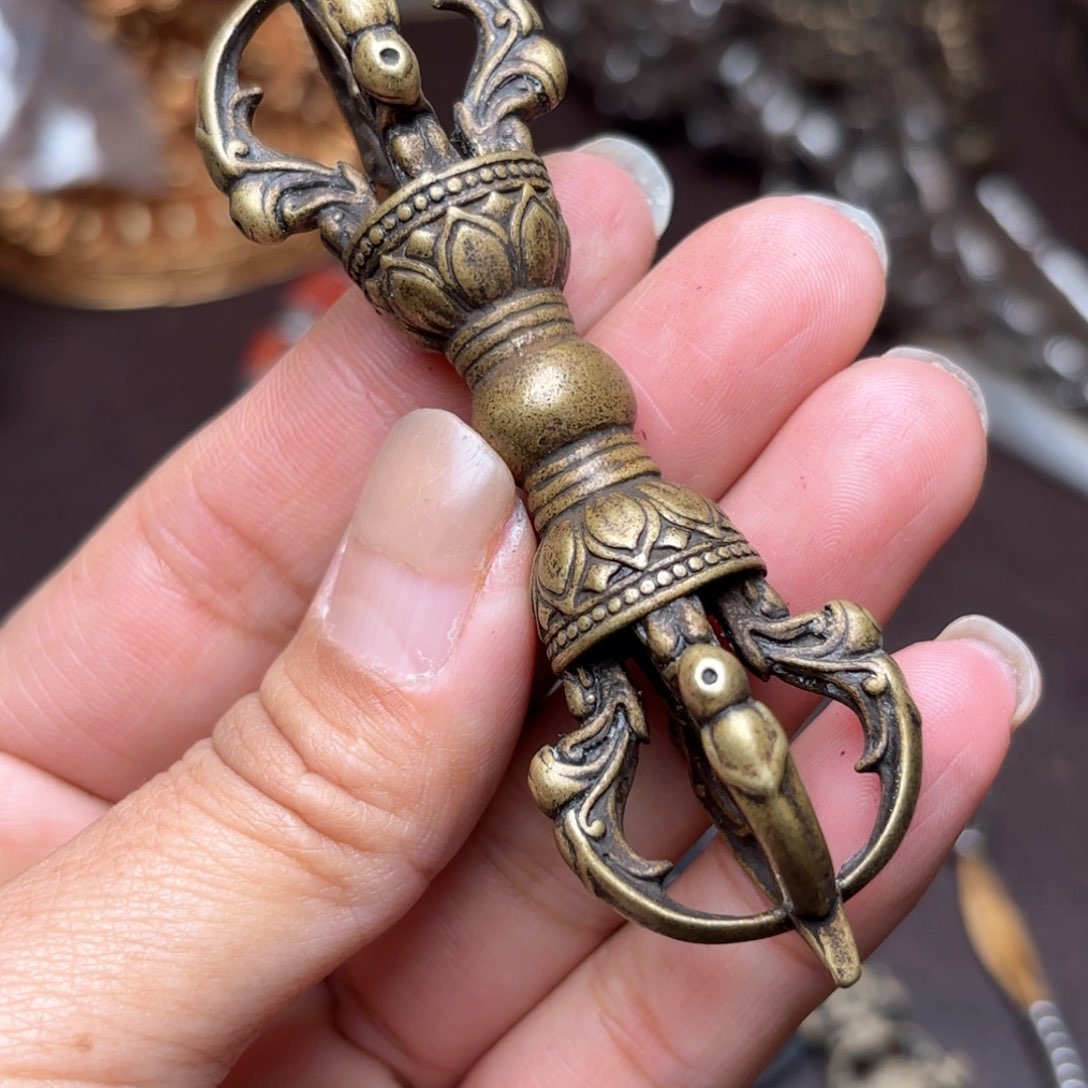 铜星月菩提吊坠项链