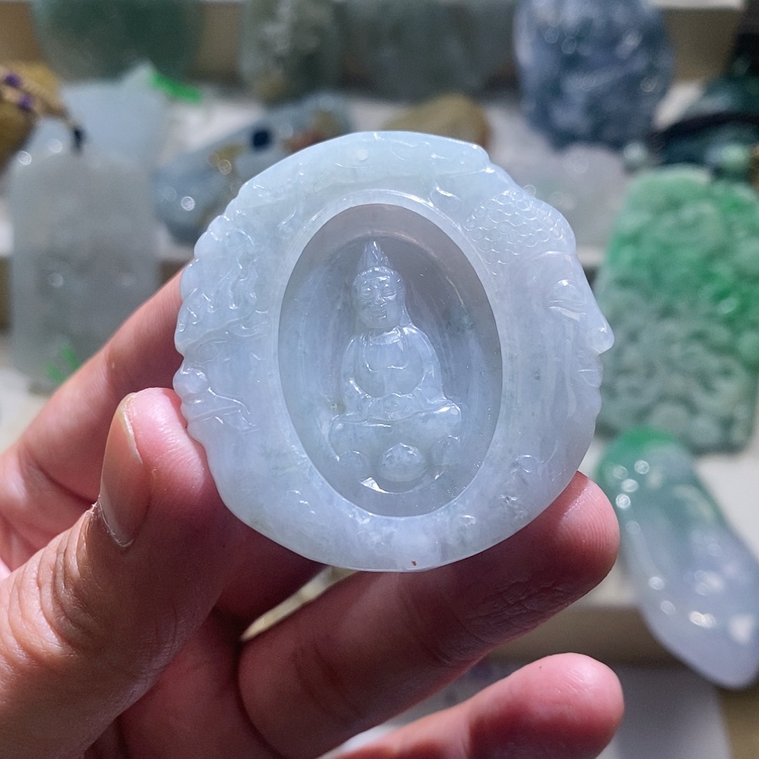 【闪购商品】翡翠颈饰未镶嵌一念