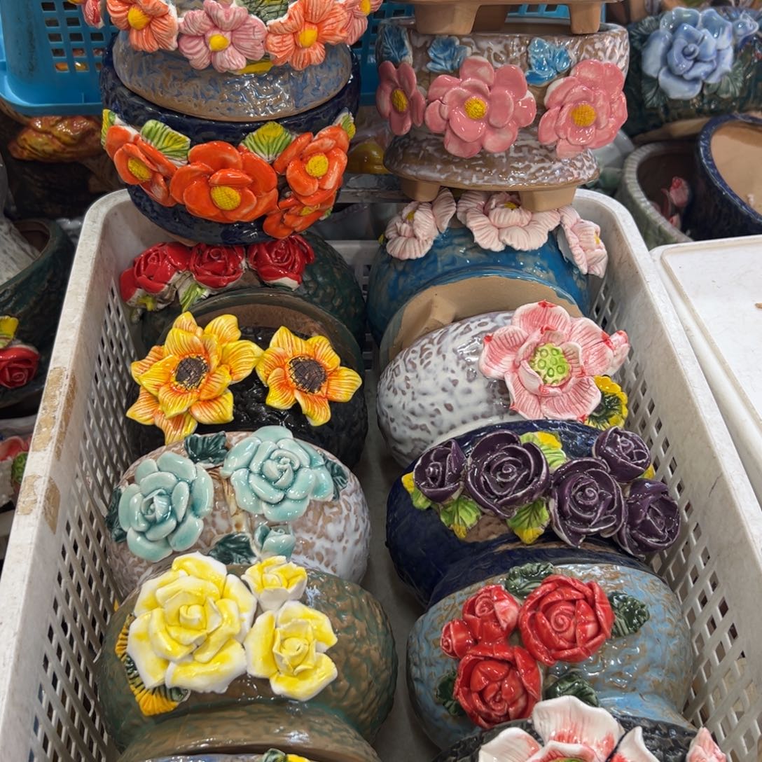 2242 花盆拍满20元发货退款拉黑