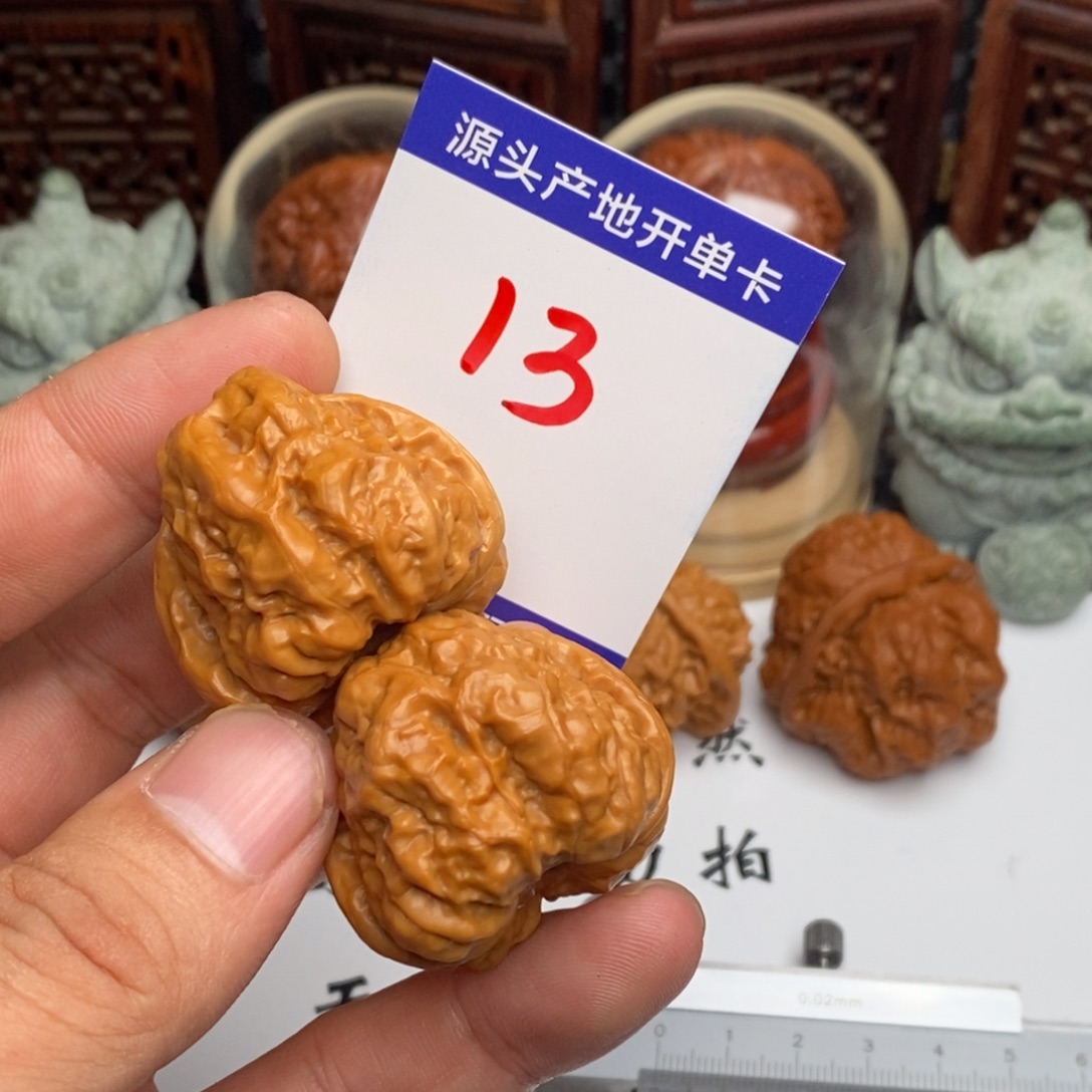 文玩核桃吊坠核桃