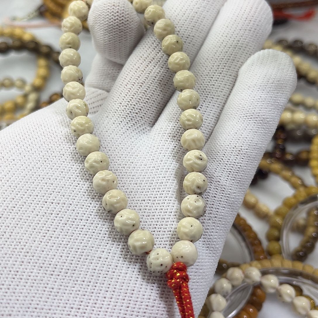 吊坠星月菩提玉化手持