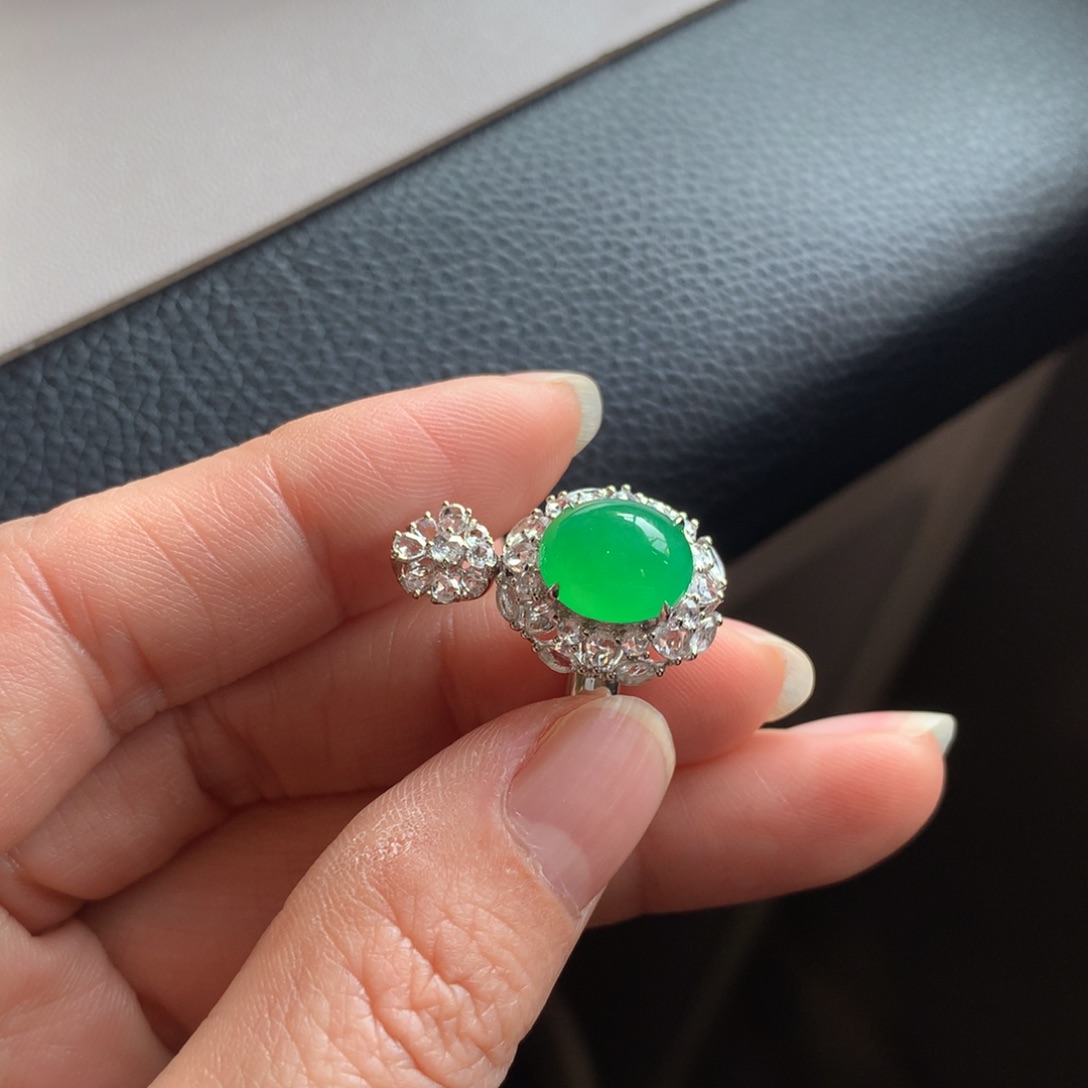 翡翠颈饰18K金镶嵌天然缅甸翡翠吊坠戒指两用