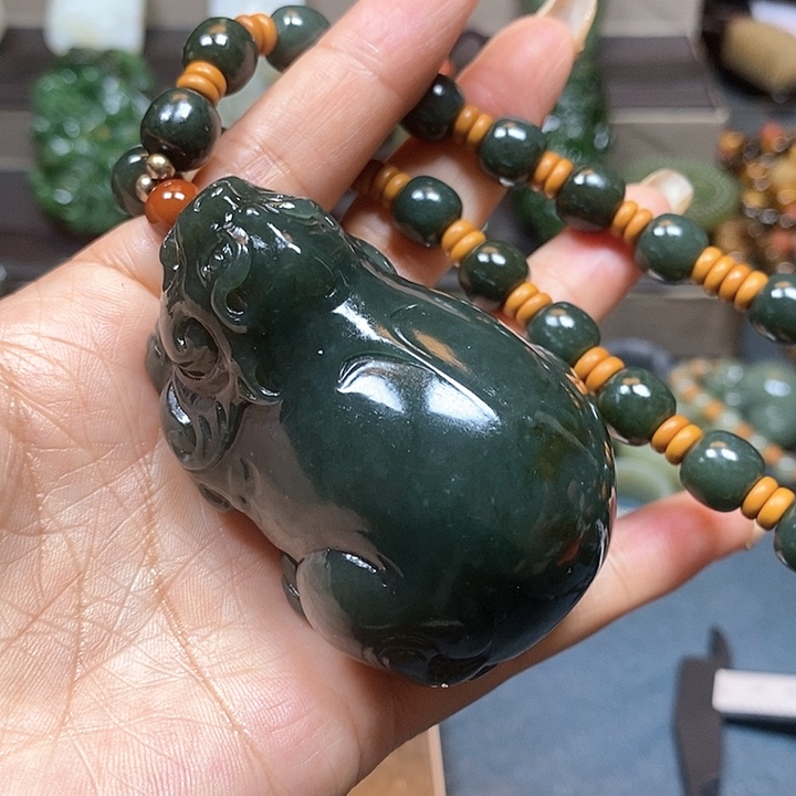 和田玉挂件未镶嵌