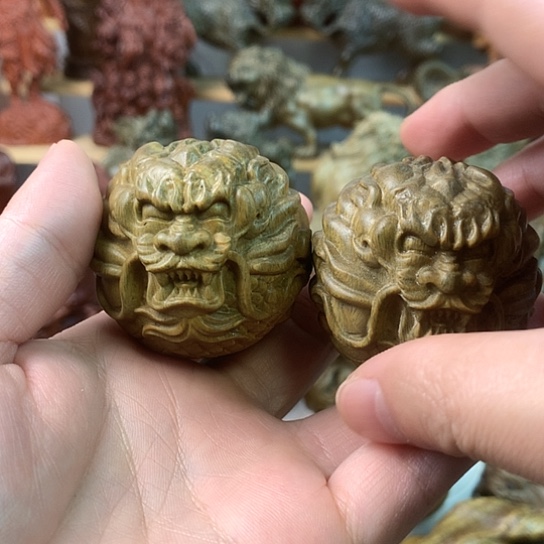 丿***子黄花梨/降香黄檀把件绿檀木龙球5.0