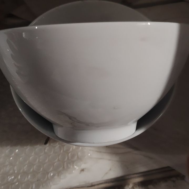 瓷片陶瓷盘子碗啥都有