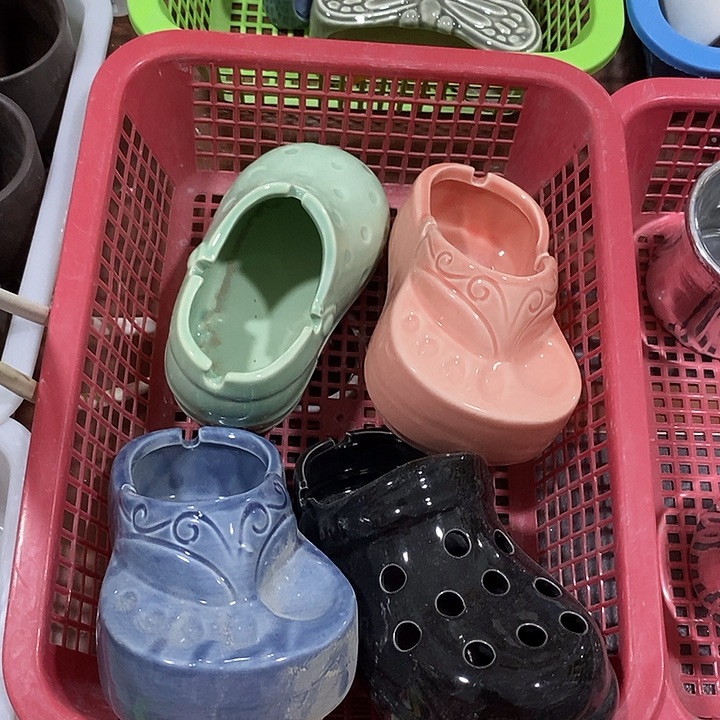 陶盆有孔 瑕疵针孔漏釉介意勿拍外口 8/13外高7