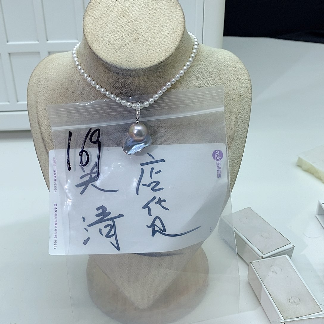 淡水珍珠颈饰合金