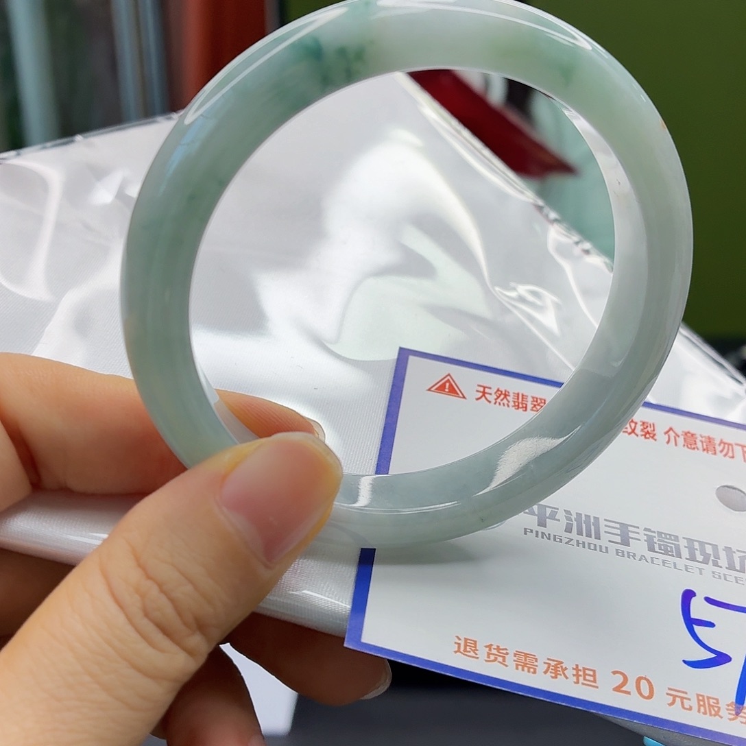 翡翠未镶嵌手镯翡翠