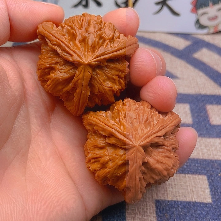 吊坠文玩核桃知****失三棱