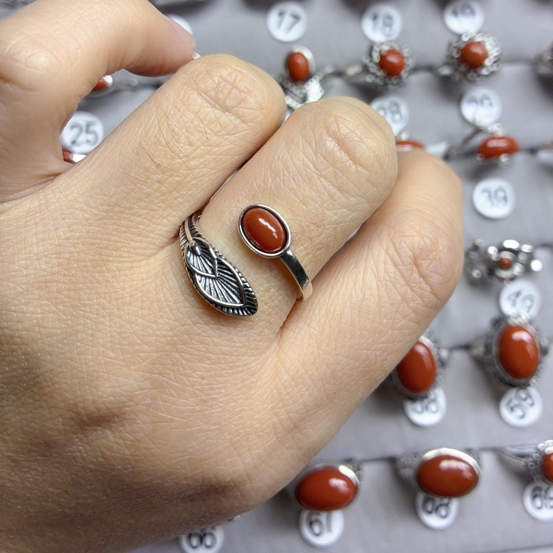 通体纯银天然南红羽毛戒指
