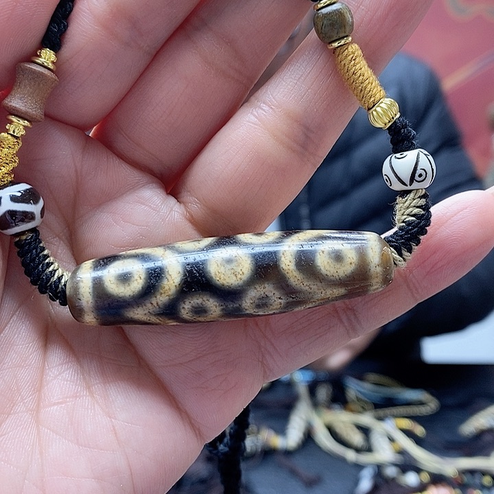 玛瑙/玉髓颈饰合金