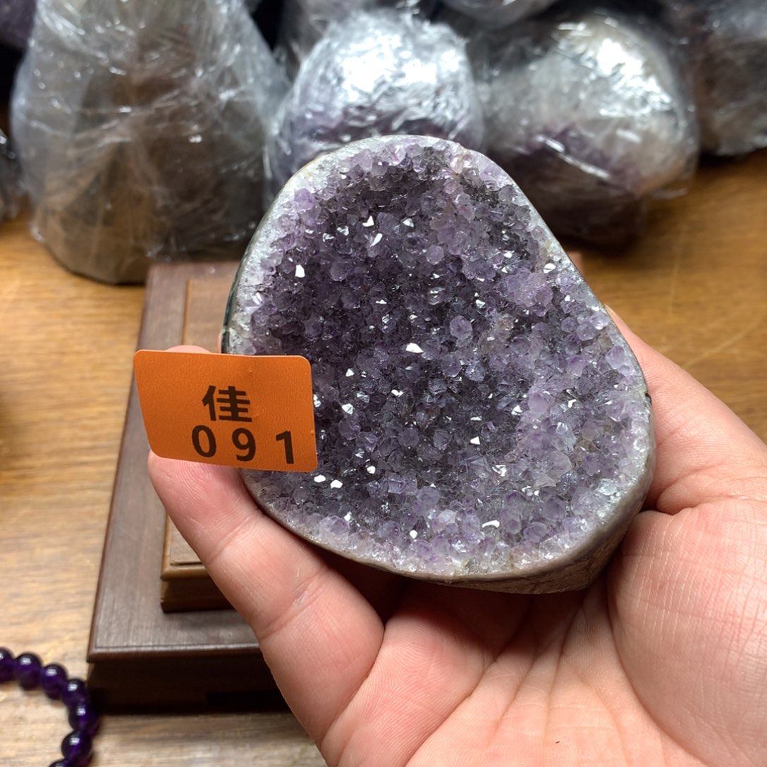 水晶大型摆件（非配饰）未镶嵌