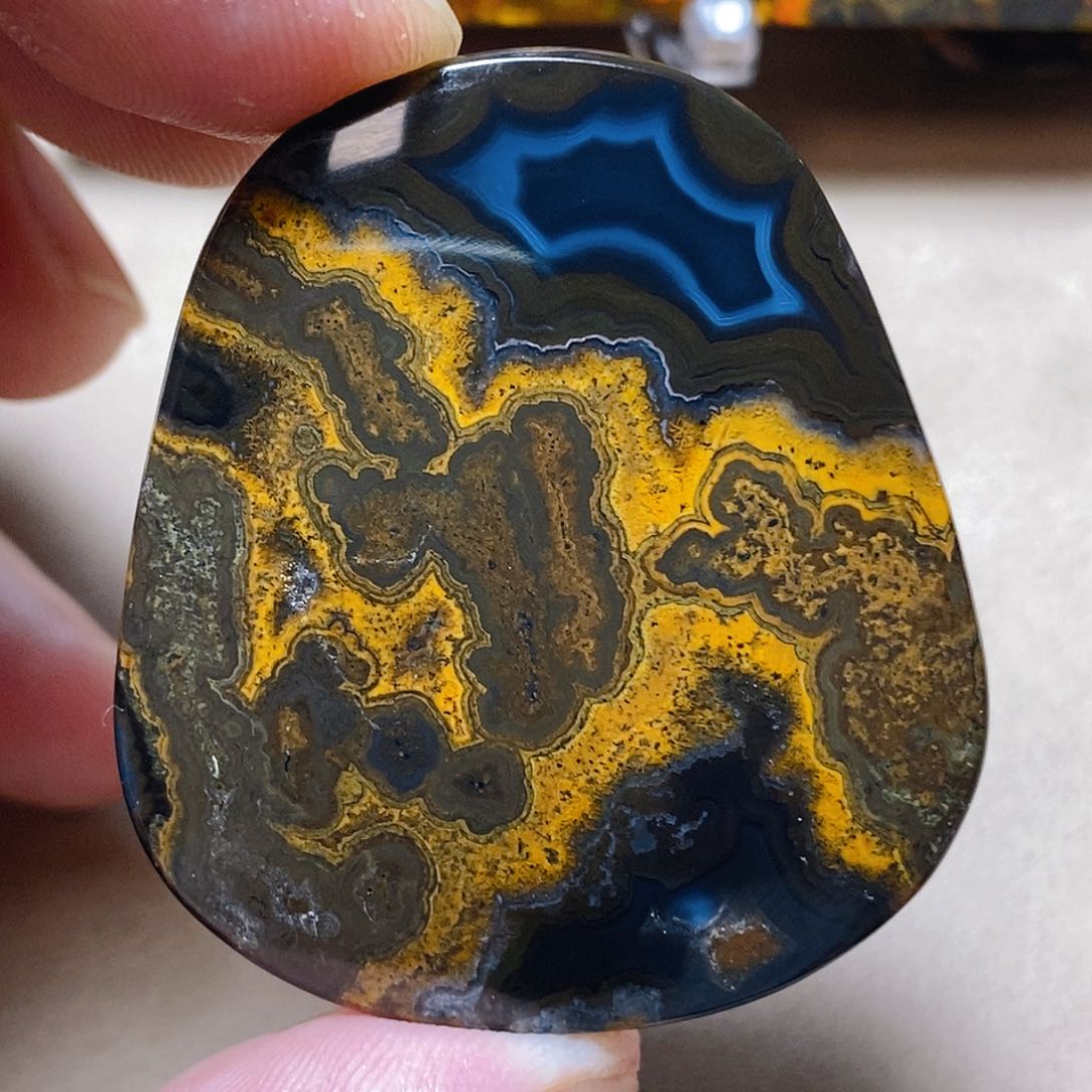 未镶嵌颈饰玛瑙/玉髓德**下