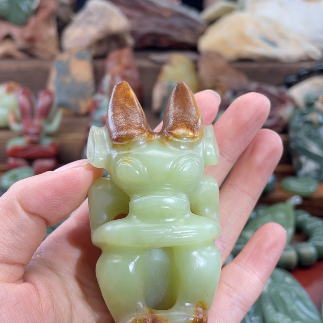 岫岩河磨玉（透闪石质玉）把件未镶嵌用****8