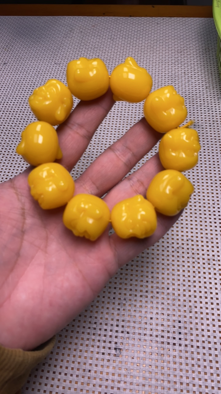 B99 25满蜜佛公手串    