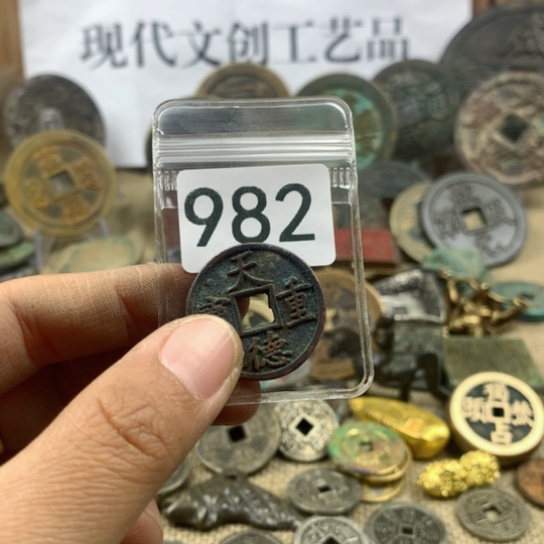 铜繁**锦现代文创工艺品