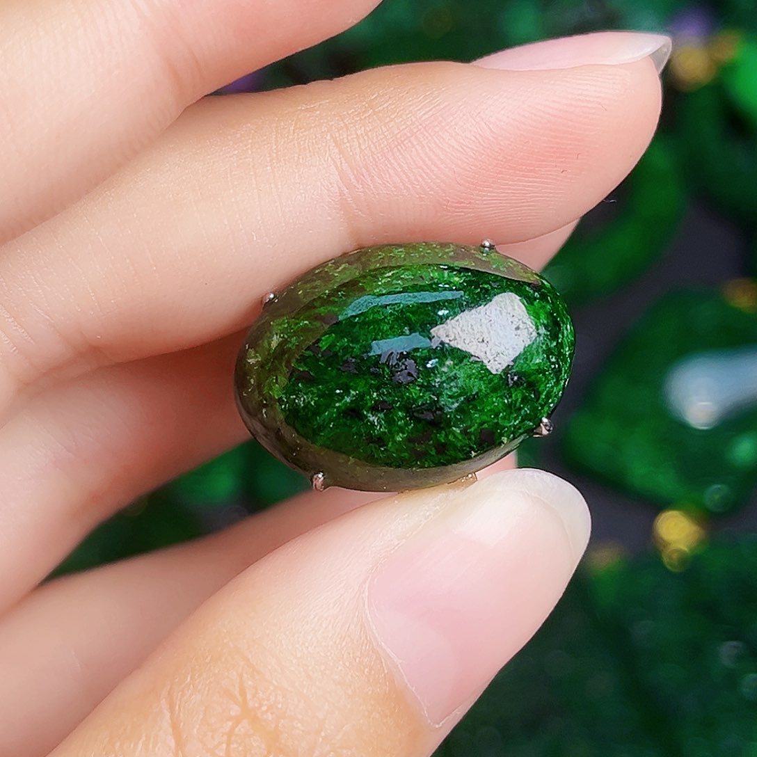 颈饰银S925镶嵌翡翠多样性