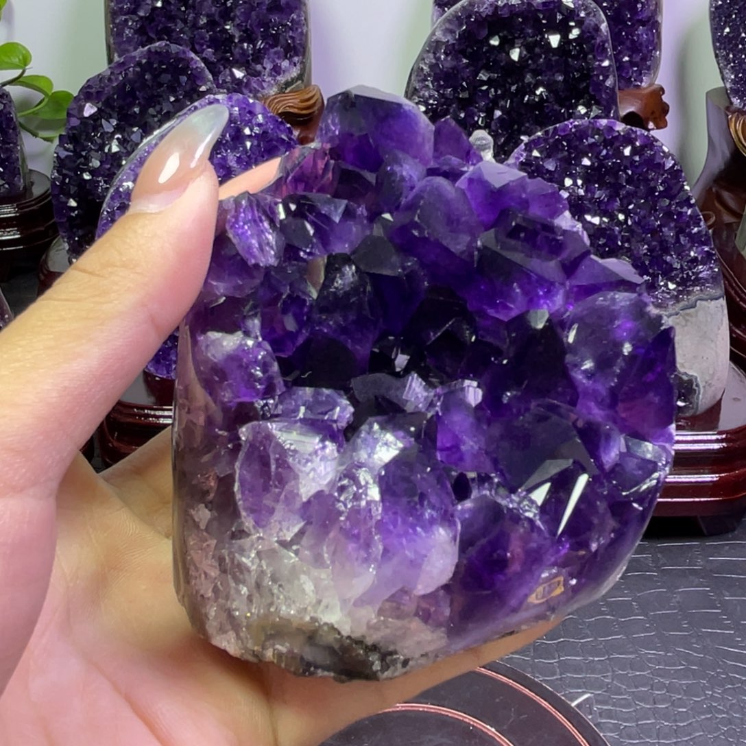 未镶嵌大型摆件（非配饰）紫晶