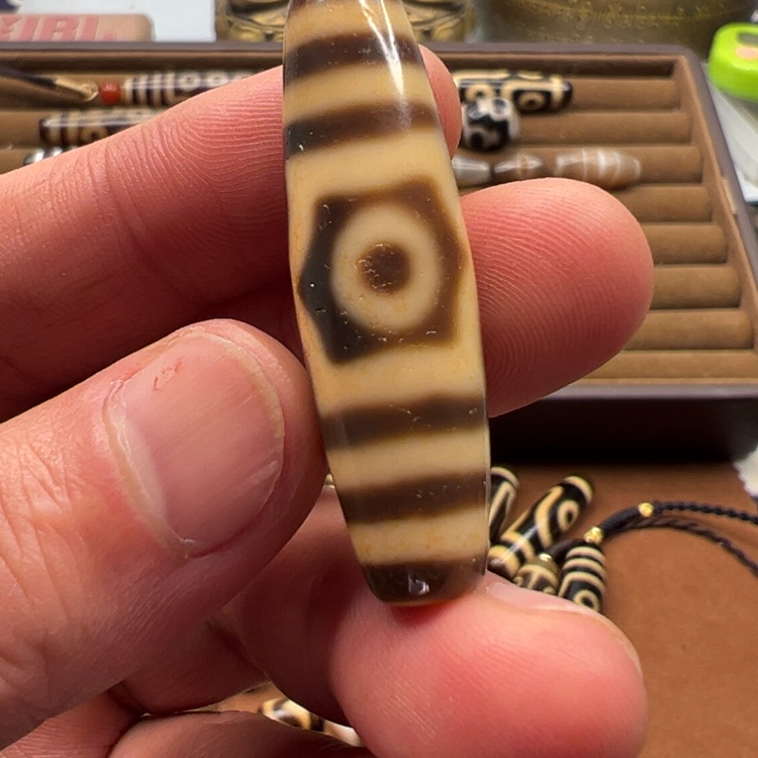 玛瑙/玉髓颈饰未镶嵌?****王