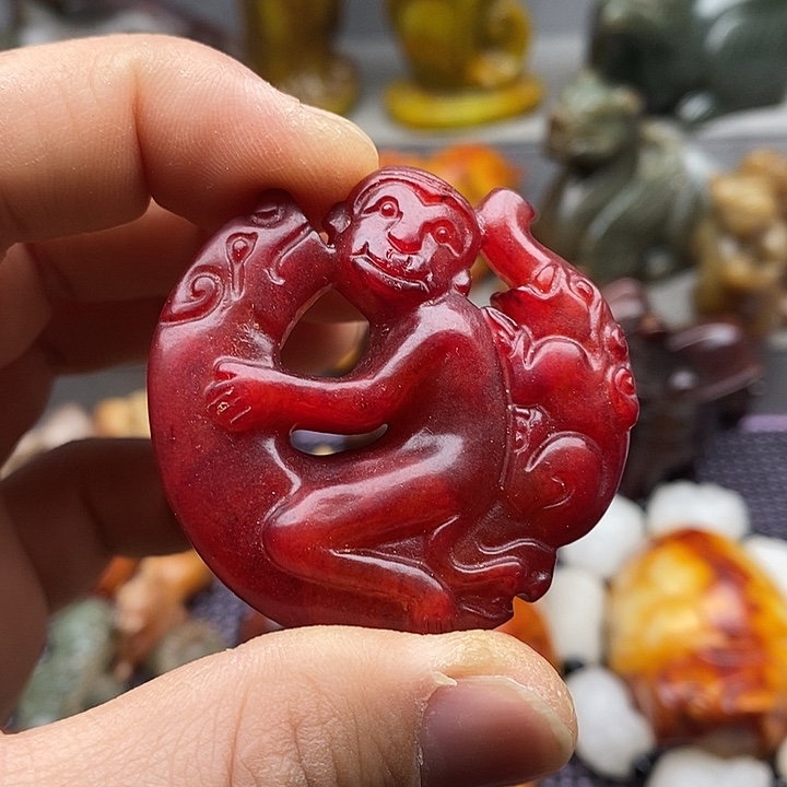 未镶嵌蛇纹石玉颈饰
