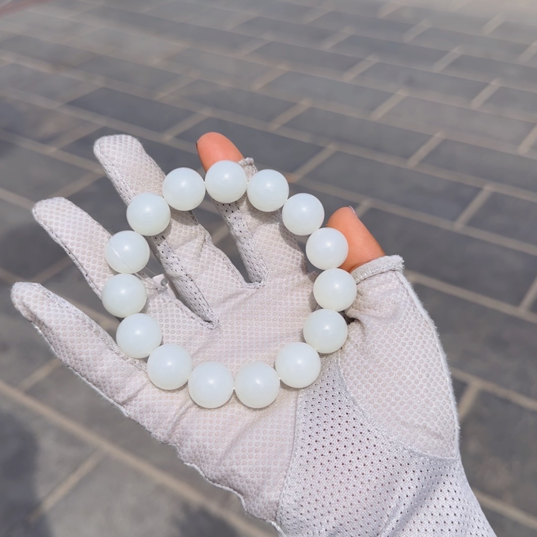 和田玉未镶嵌颈饰卡16