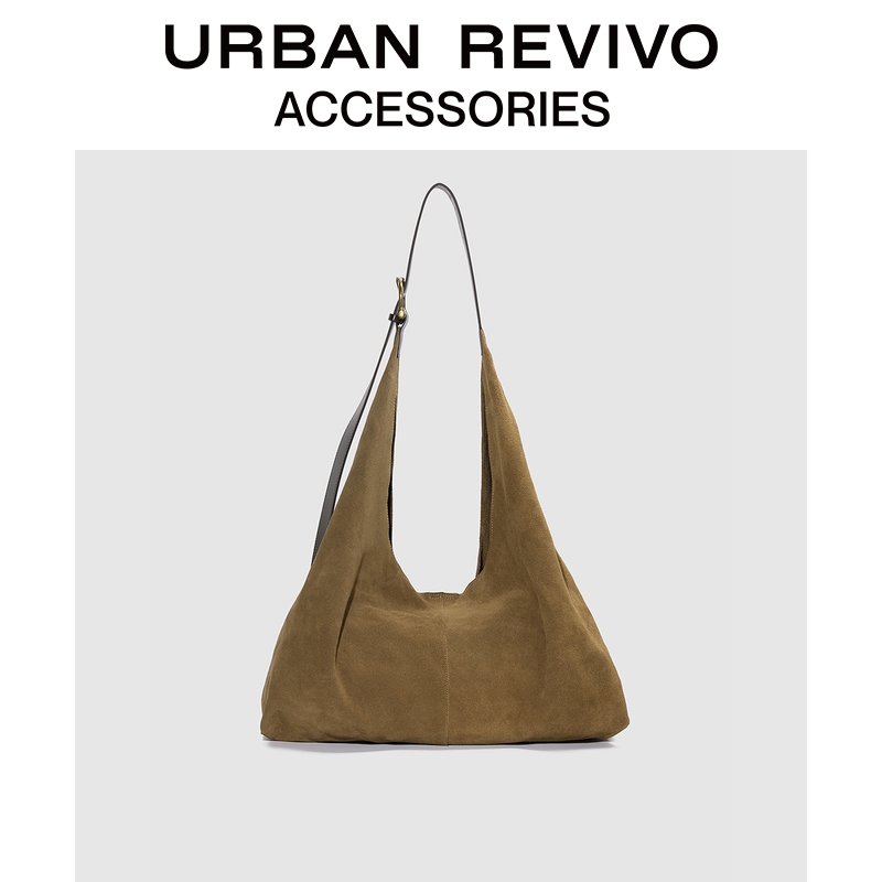 URBAN REVIVO2025冬季新款男大容量真皮单肩斜挎包UAMB50134