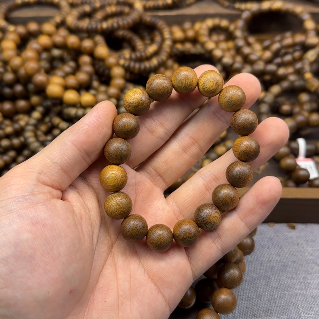 沉香沉香碎屑12圆珠海南老白棋