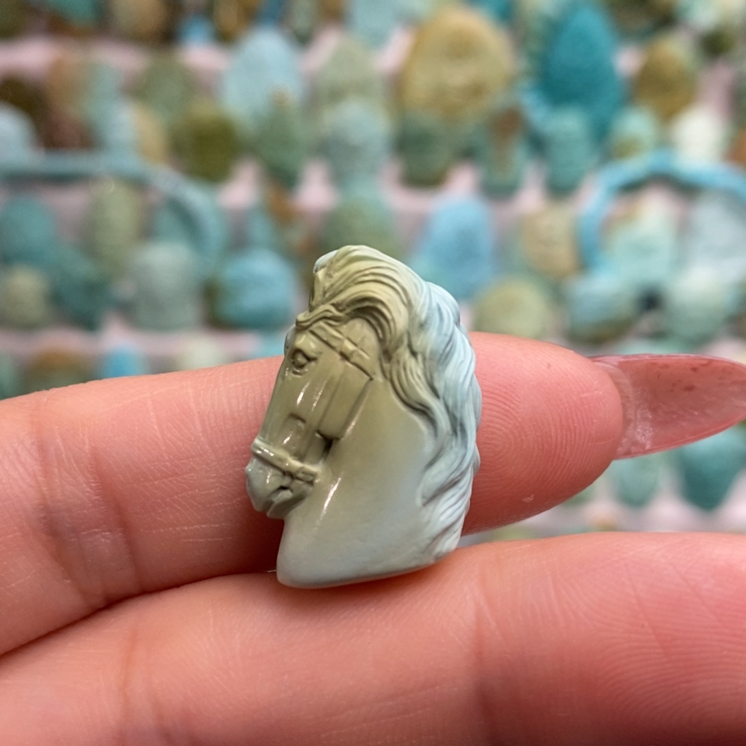 绿松石未镶嵌绿松石