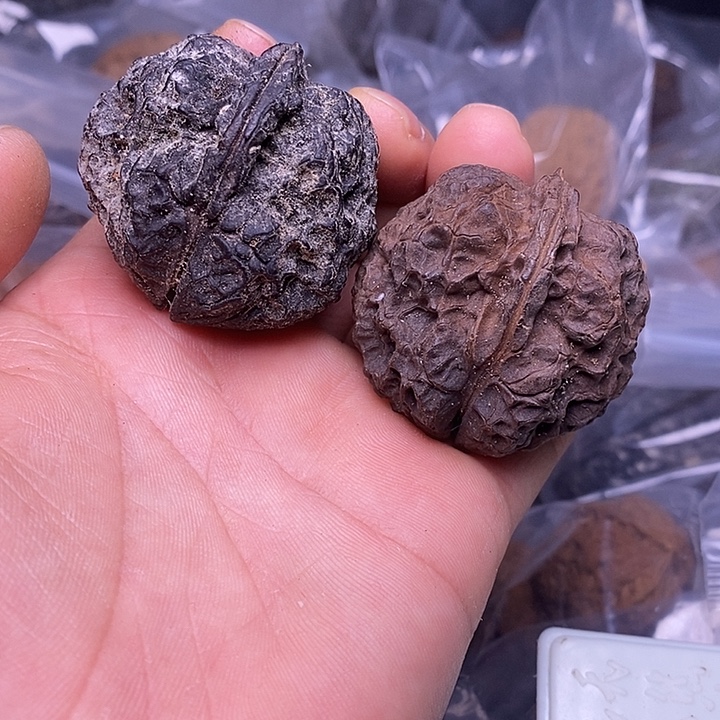 文玩核桃吊坠  54