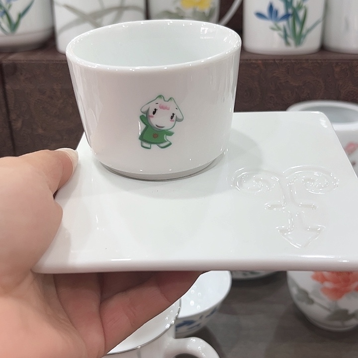 釉下五彩瓷的制作工艺