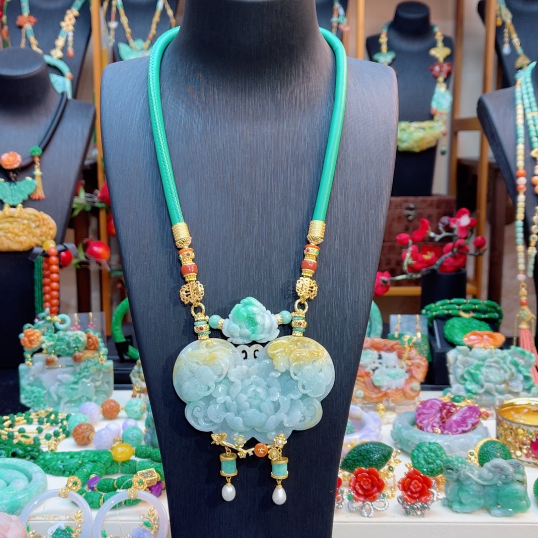 翡翠颈饰合金48小时鉴赏期