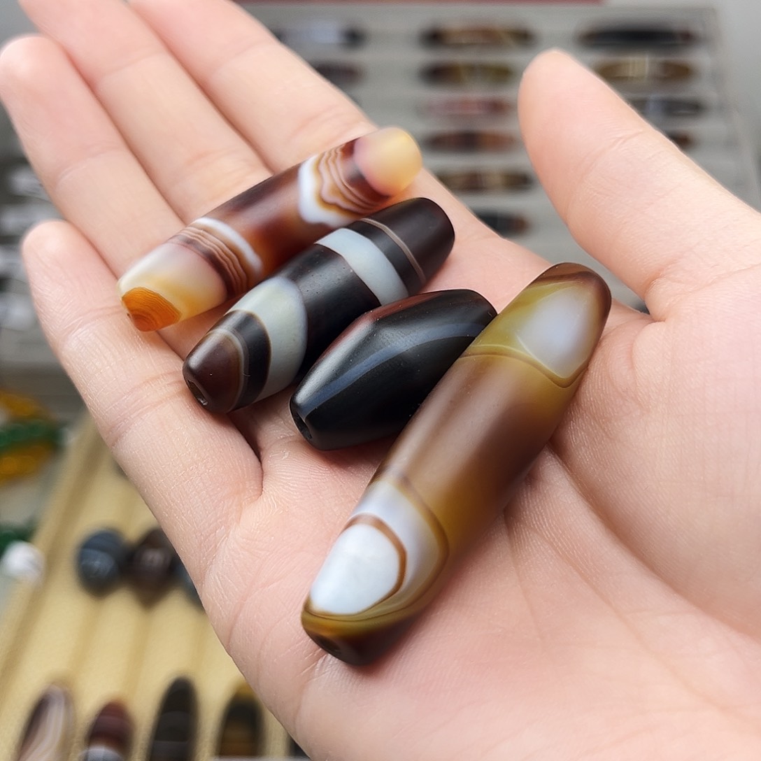 玛瑙/玉髓珠宝半成品未镶嵌小*果