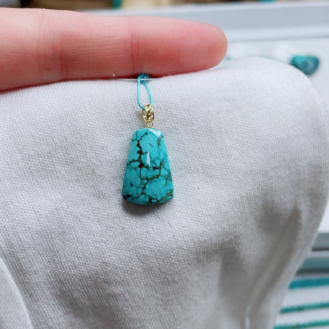 绿松石18K金镶嵌绿松石